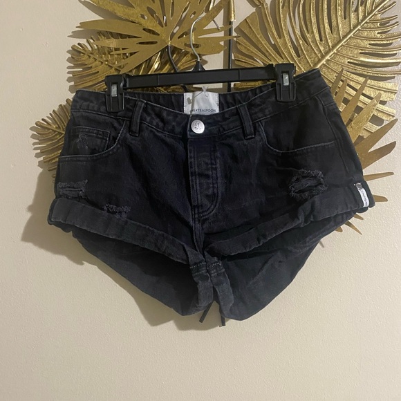 One Teaspoon Pants - One Teaspoon Distressed Black Jean Shorts